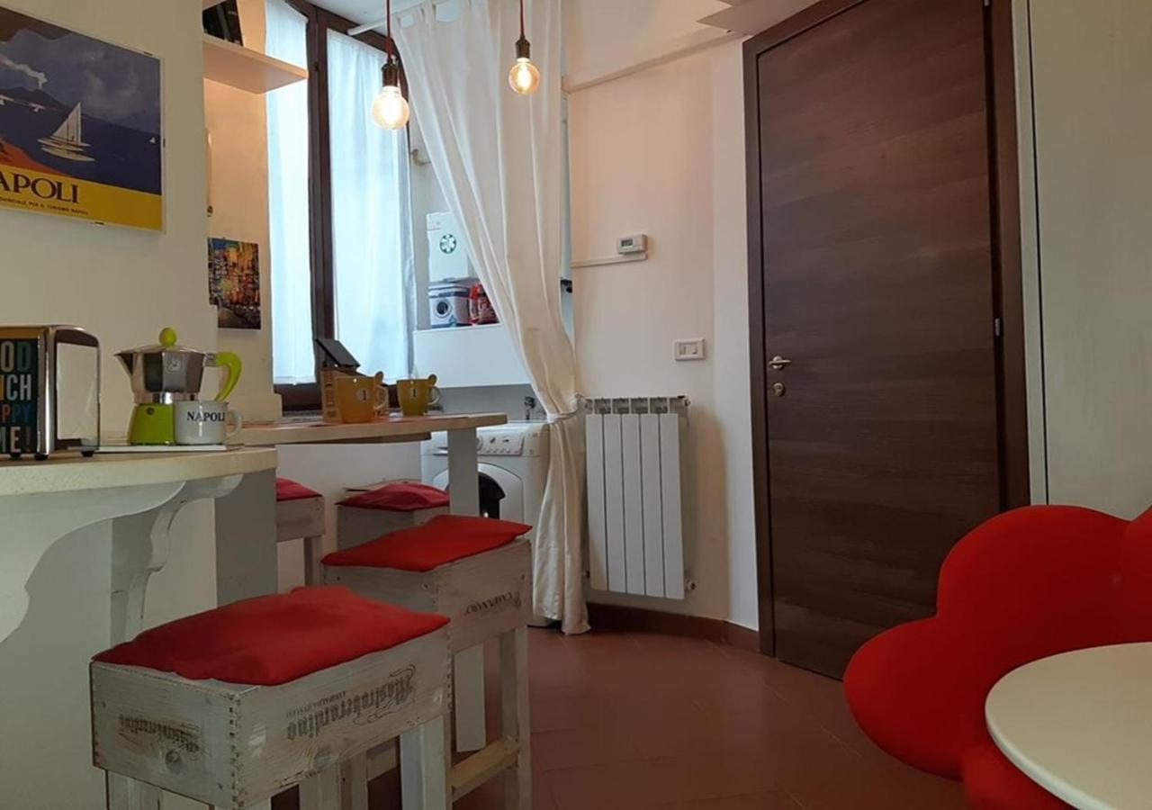 Apartament Chiaia Street Holiday Neapol Zewnętrze zdjęcie